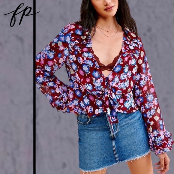 FREE PEOPLE NWT Maybel Tie Front Long Bell Sleeve Semi-Sheer Ruffle Blouse/Md - Picture 5 of 16